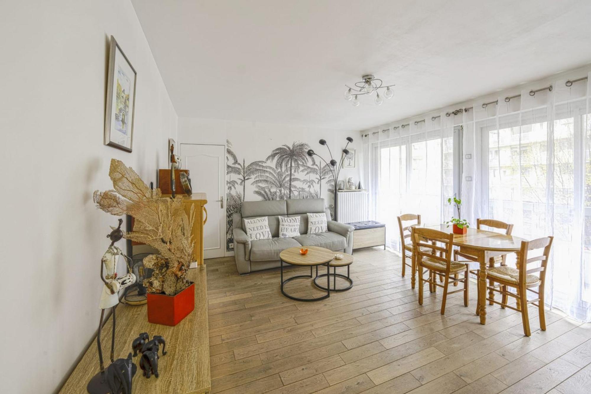 Appartement Labrouste Et Son Balcon - Welkeys Parigi Esterno foto
